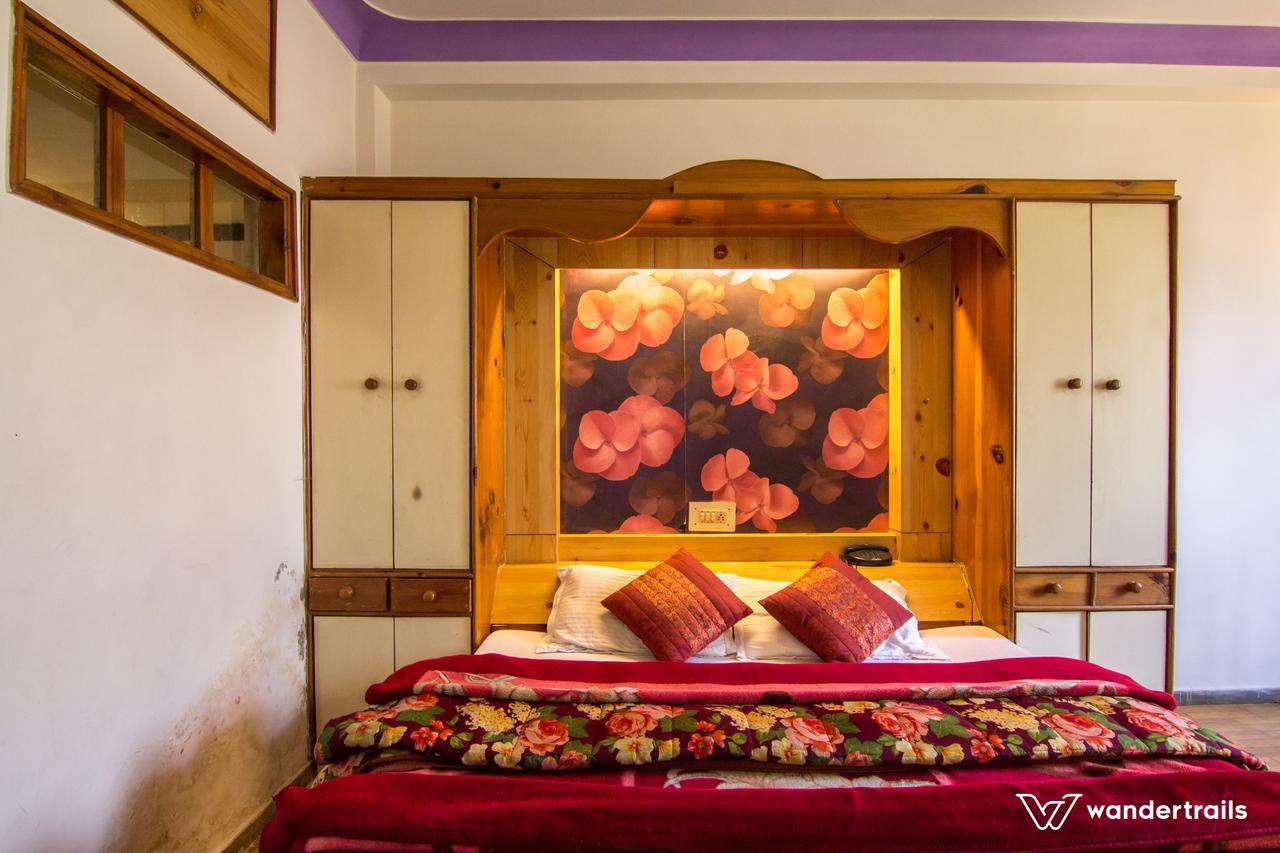 Flamingo Resort Маналі Екстер'єр фото